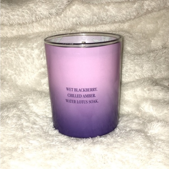 VICTORIAS SECRET BLACKBERRY BITE SCENTED SINGLE WICK CANDLE 9 oz - Picture 5 of 5